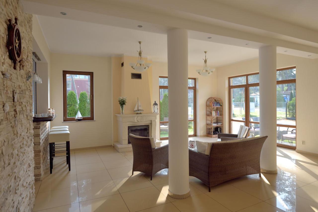 Villa Szelega Pobierowo Exteriör bild